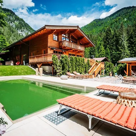 Alpstuga Gamsglueck - Mit Sauna Und Pool Waidring